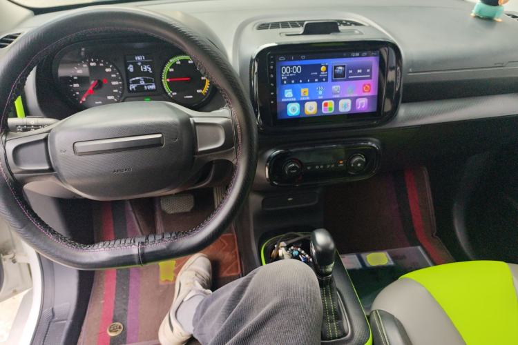 Used Roewe Clever 2021 302 km New Four-Seater Super-Efficient Version