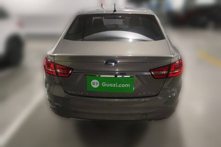 Used Ford Escort 2015 1.5L Automatic Fashion Model