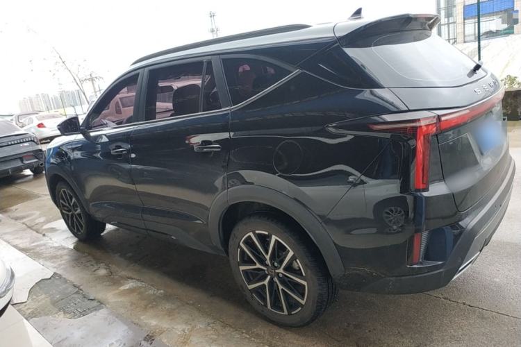 Used SOL X8 PLUS 2023 1.5 TGDI DCT Smart Home Edition 7-Seater