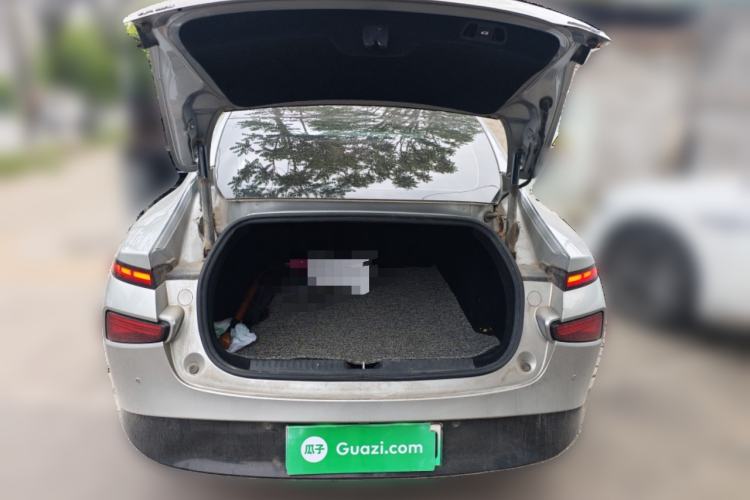 Used XPeng P7 2022 586E Trunk