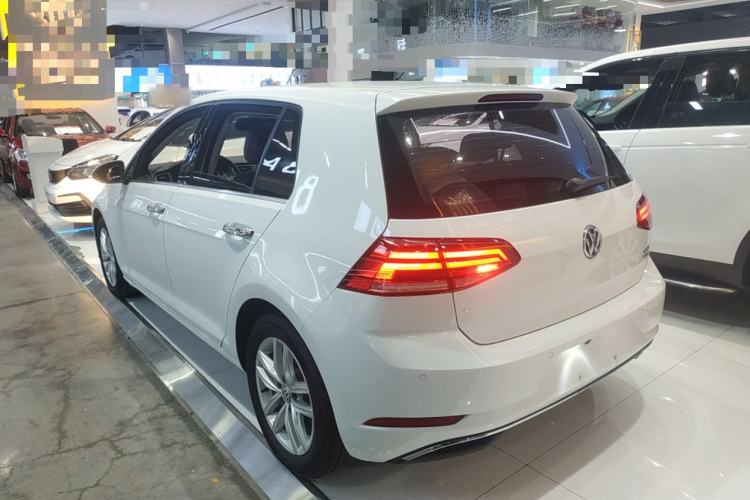 Used Volkswagen Golf 2018 230TSI Automatic Comfort Model
