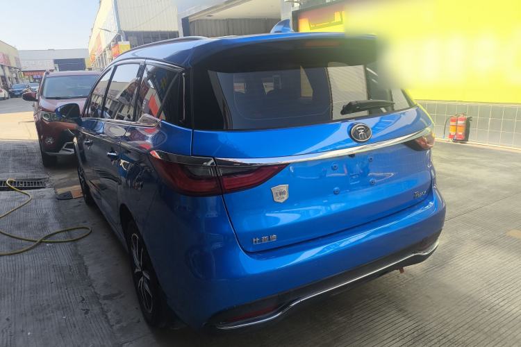 Used BYD Song MAX 2017 1.5T Automatic Smart Connect Elite 7-Seater