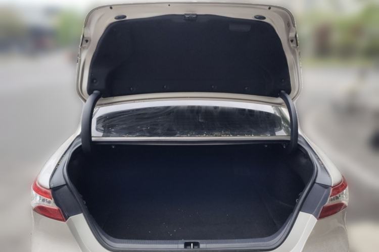 Used Toyota Camry 2021 2.0G Luxury Edition Trunk