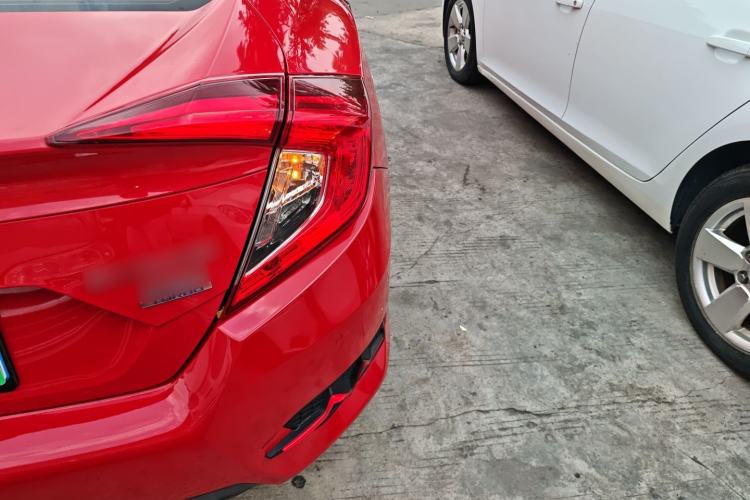 Used Honda Civic 2016 220TURBO CVT Luxury Edition
