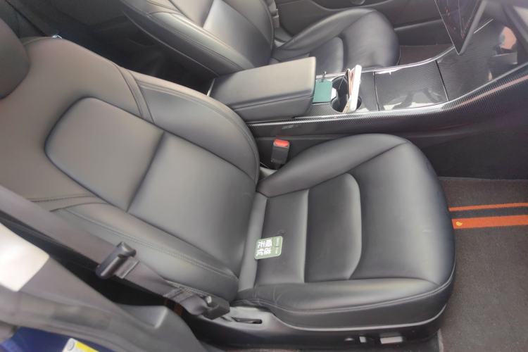 Used Tesla Model 3 2019 Long-Range All-Wheel-Drive Version
