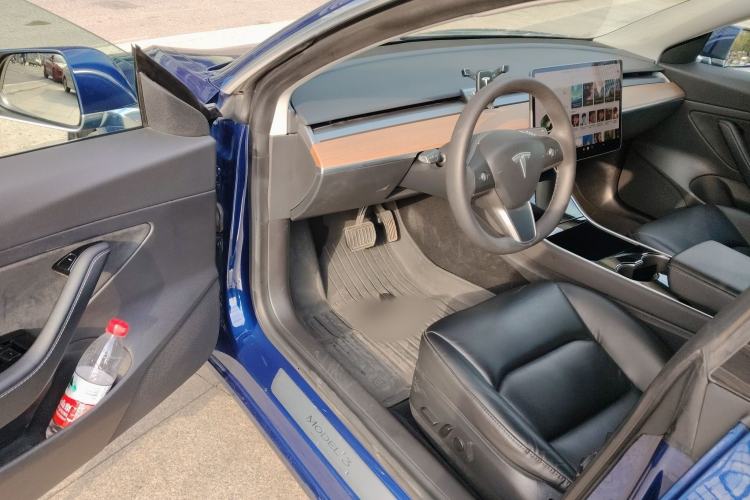 Used Tesla Model 3 2019 Standard Range Rear-Drive Upgraded Version