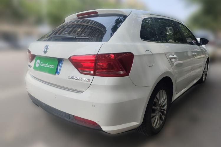 Used Volkswagen Gran Lavida 2013 1.4 TSI Automatic Luxury Model
