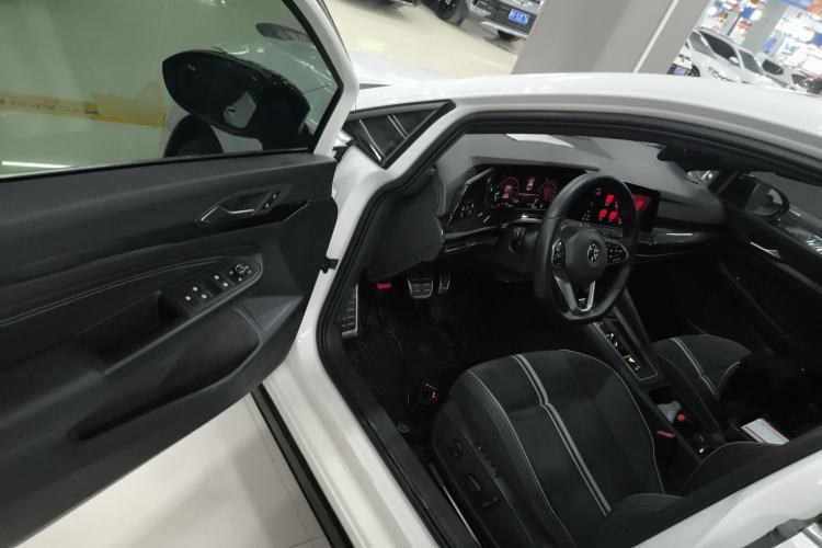 Used Volkswagen Golf 2021 280TSI DSG R-Line
