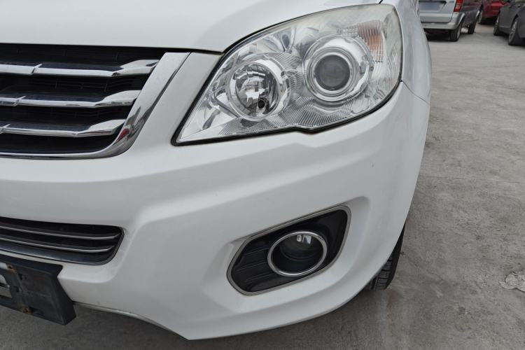 Used Haval H6 2016 Upgraded Model 1.5T Manual Two-Wheel Drive Elite Version