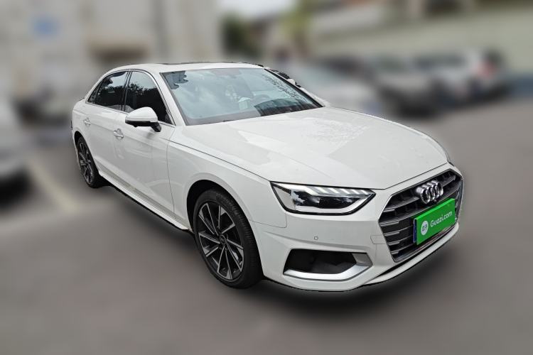 Used Audi A4L 2022 40 TFSI Stylish and Elegant Edition Front Right 45 Deg