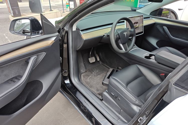 Used Tesla Model Y 2022 Revised Version Rear-Wheel Drive Driver Seat