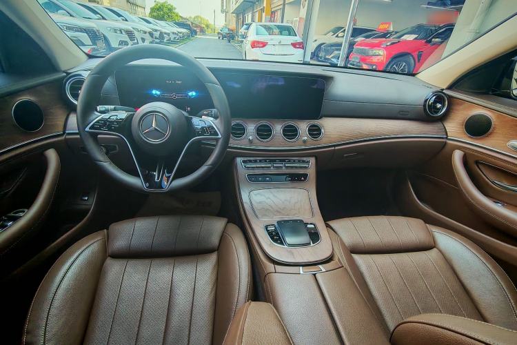 Used Mercedes-Benz E-Class 2022 E 260 L