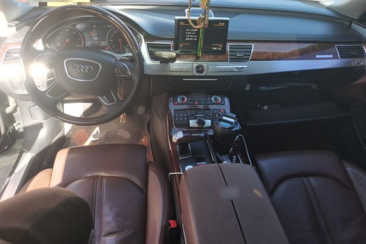 Used Audi A8 2013 A8L 45 TFSI quattro Comfort model

