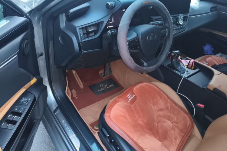 Used Lexus ES 2022 300h Excellence Edition