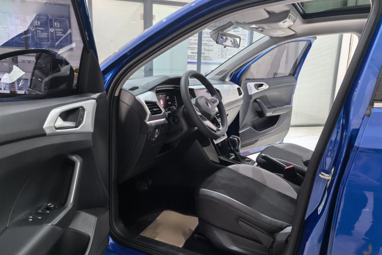 Used Volkswagen Tacqua 2021 1.5L Automatic Yue Zhi Lian Edition Interior 5