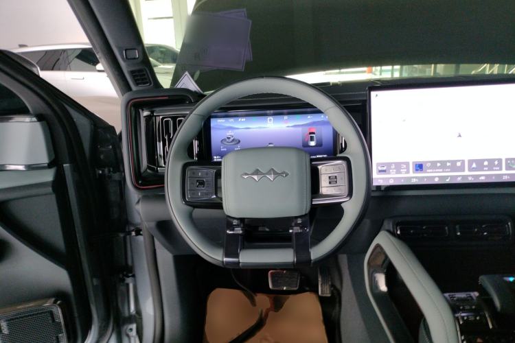 Used Formula Leopard 5 2023 Navigator Edition