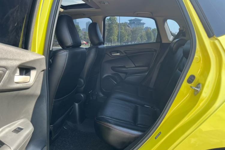 Used Honda Fit 2016 1.5L LXS CVT Comfort Sunroof Version