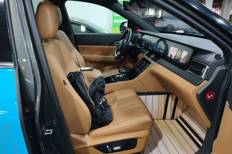 Used Li Auto ONE 2020 Extended-Range 6-Seater Version Right Front Seat