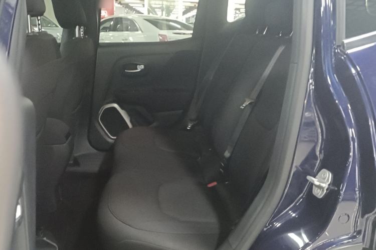 Used Jeep Renegade 2018 Connected Large Screen Version 180T Automatic High-Energy Edition
