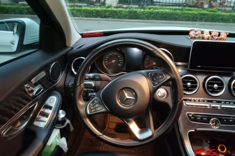 Used Mercedes-Benz C-Class 2015 C 200 L Sport Edition Steering Wheel