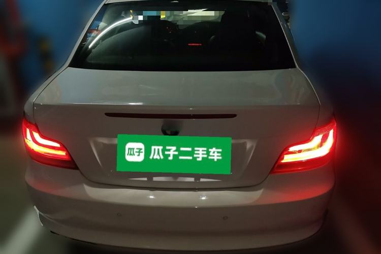 Used BMW 1 Series 2011 120i two-door coupe
