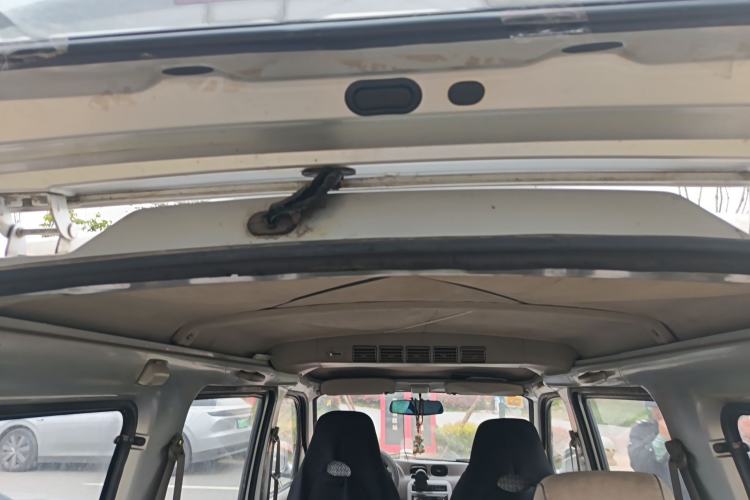 Used Wuling Zhiguang 2010 1.1L New Standard Version I Long Body LXA
