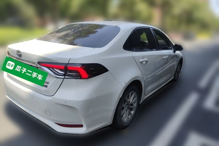 Used Toyota Corolla 2021 Dual-Motor 1.8L E-CVT Elite Edition
