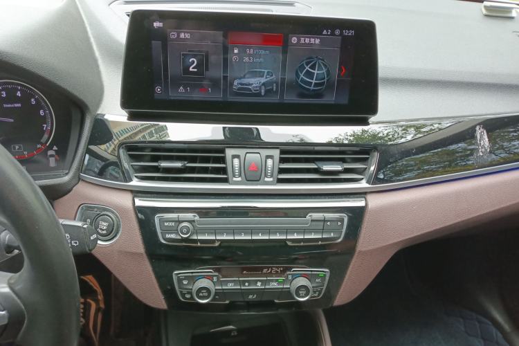 Used BMW X1 2022 sDrive25Li Leading Model
