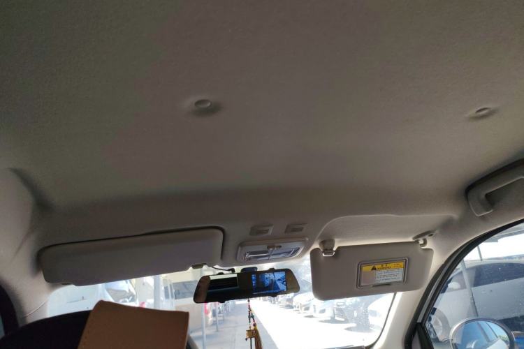 Used ORA Black Cat 2021 351 km Standard Version Headliner