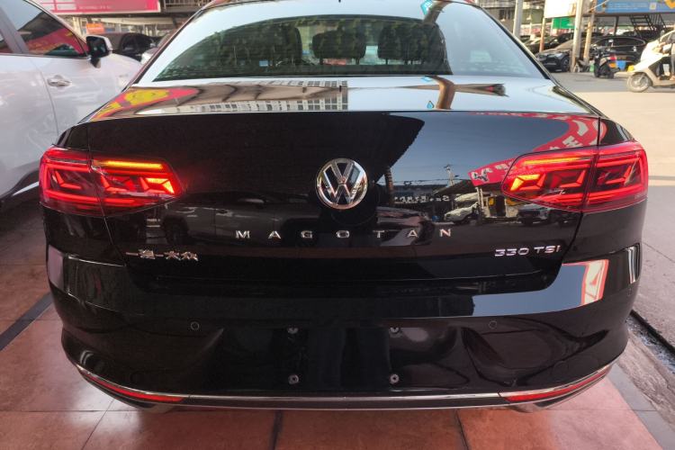 Used Volkswagen Magotan 2020 330TSI DSG Leading Model
