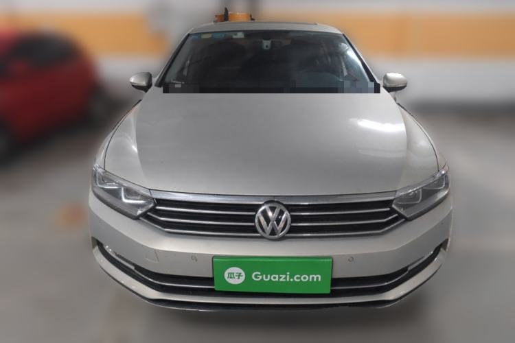 Used Volkswagen Magotan 2017 330TSI DSG Luxury Model