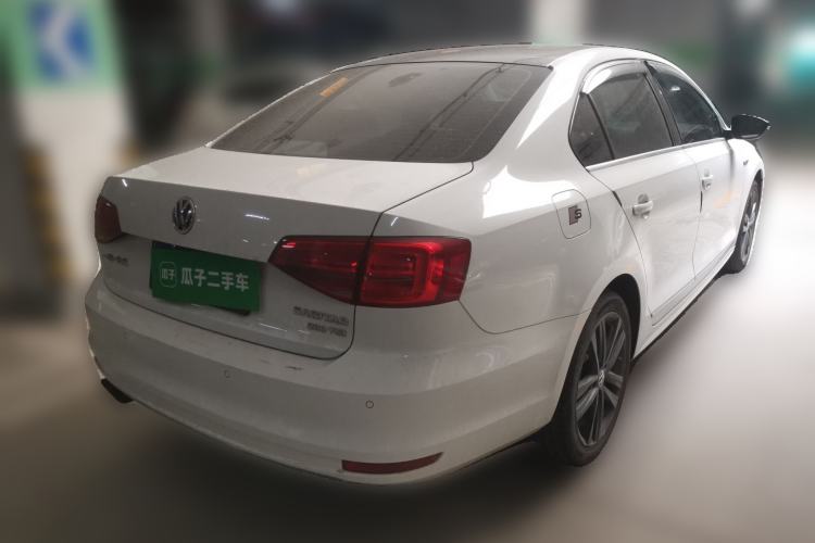 Used Volkswagen Sagitar 2018 280TSI DSG Luxury Model Rear Right 45 Deg