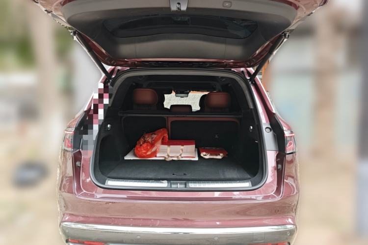 Used Hima AITO M8 2025 Extended-Range Max+ Version 53.4 kWh 5-Seater Edition