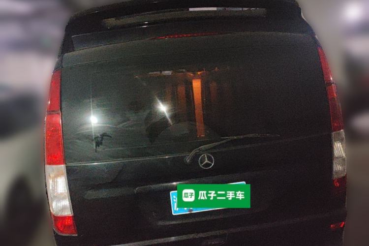 Used Mercedes-Benz Viano 2010 2.5L Luxury Edition