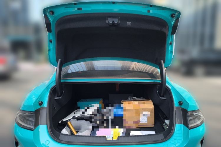 Used Xiaomi Auto SU7 2024 Four-Wheel Drive Ultra-Long Range Advanced Intelligent Driving Max Edition