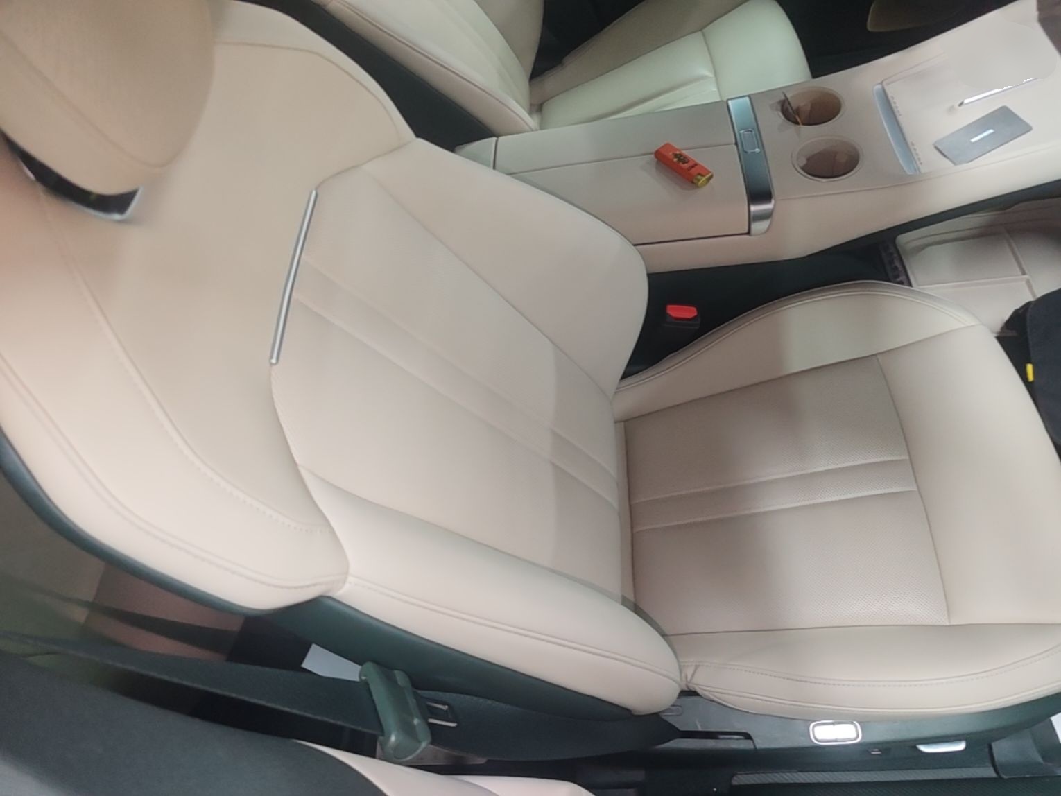Xiaomi Auto YU7 2025 Ultra-Long Range Rear-Wheel Drive Version — снимка 19