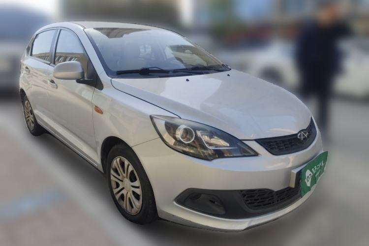 Used Chery Fengyun 2 2013 Hatchback 1.5L Manual Ruiyi Edition
