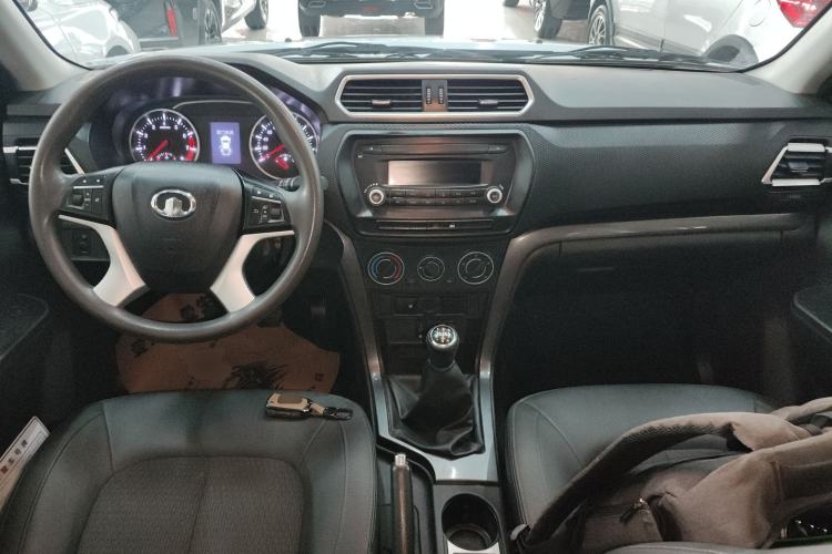 Used Great Wall Wingle 5 2021 1.5T Two-Wheel Drive "Dry Meal" Edition Value Model with a 1680mm Cargo Bed Equipped with GW4G15K Engine
