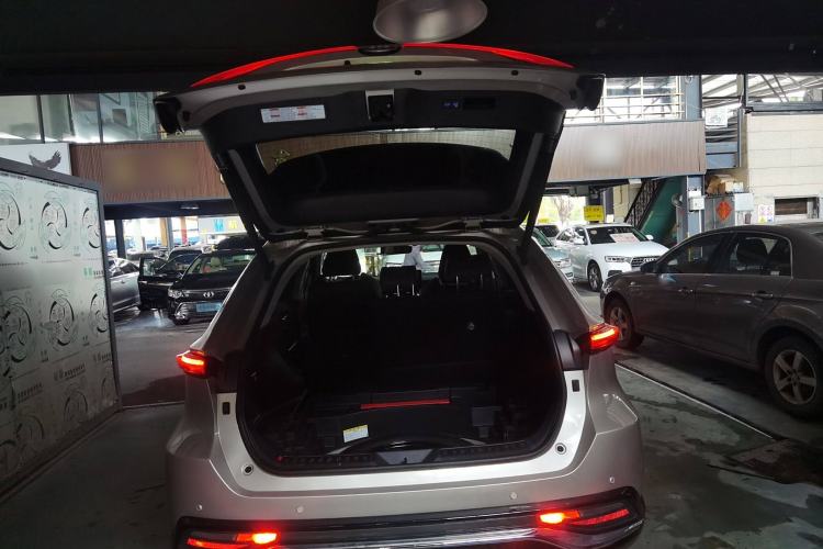 Used Toyota Venza 2022 2.0L CVT Two-Wheel Drive Prestige Edition