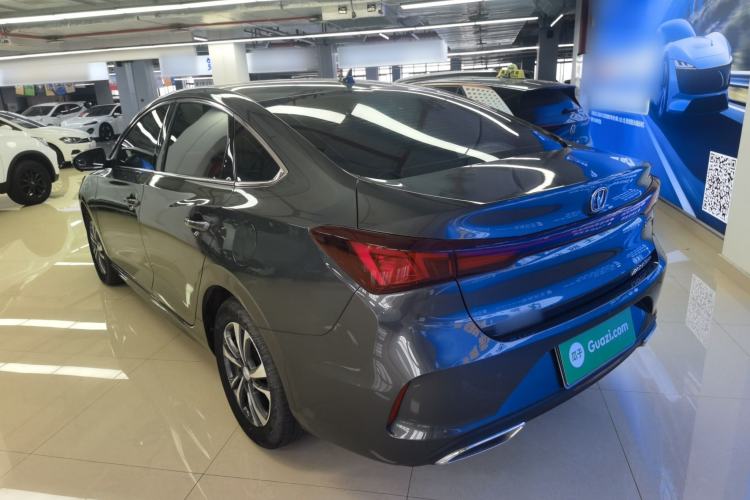 Used CHANGAN Eado 2023 Changan Edition PLUS Blue Whale NE 1.4T GDI DCT Prestige Version
