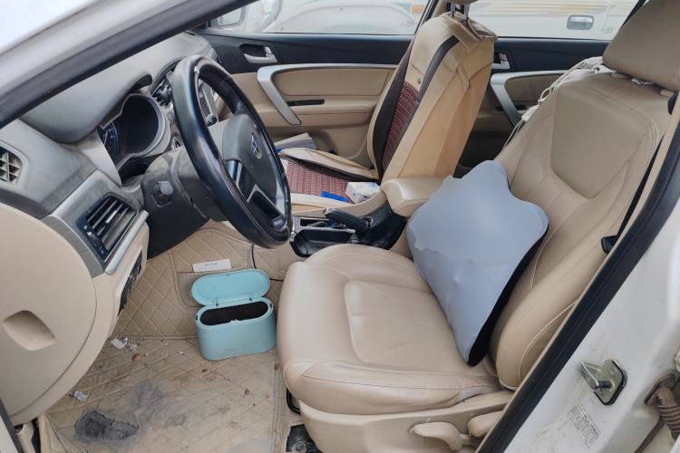 Used Geely Auto Emgrand 2016 Sedan 1.5L Manual Luxury Model