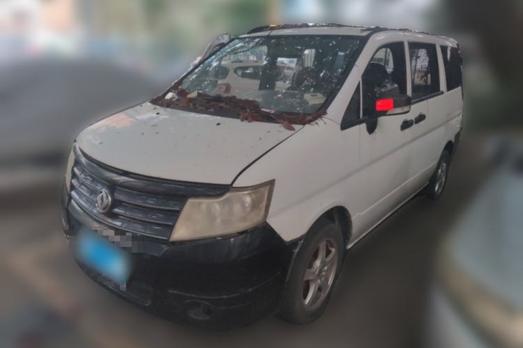Used Dongfeng Shuaike 2013 Revised Version 1.5L Manual Standard Edition 7 Seats China IV Standard