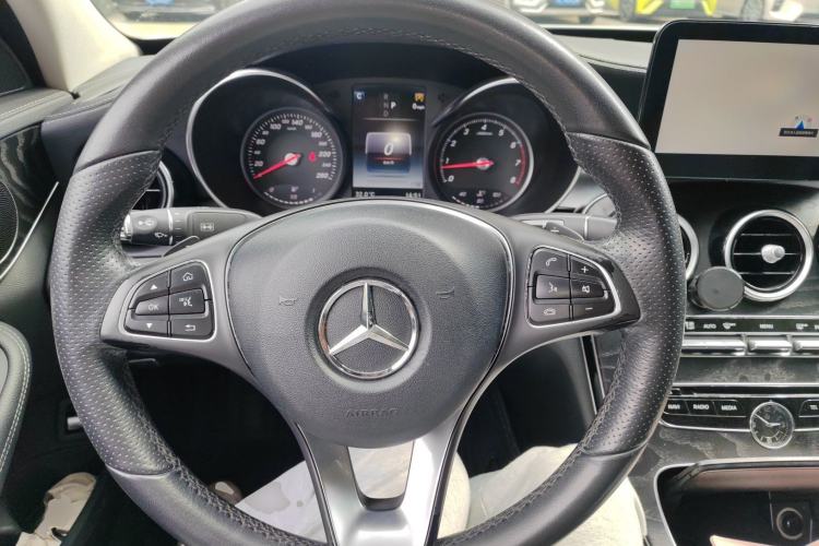 Used Mercedes-Benz C-Class 2018 C 180 L Fashion Edition Sport Version Steering Wheel