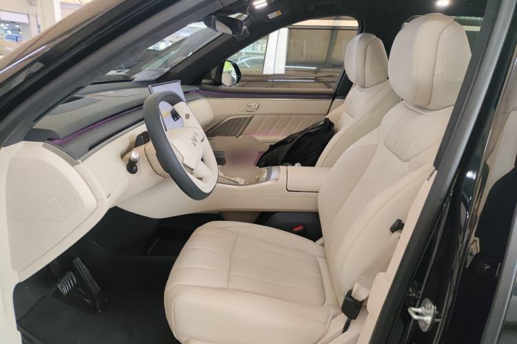 Used ONVO Luxeed L90 2025 Model—Ultra Six-Seater Version Left Front Seat