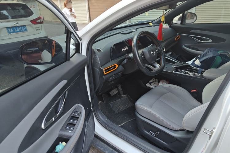 Used CHANGAN UNI-T 2022 1.5T Prestige Version