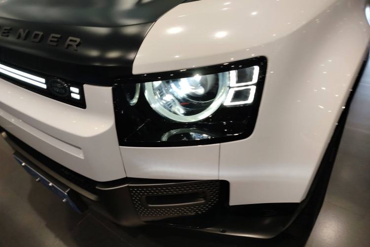 Used Land Rover Defender 2023 Facelift 110 3.0T P400 X-DYNAMIC HSE Left Front Headlight