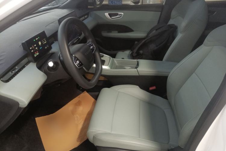 Used Roewe D6 2025 450km Deluxe Edition
