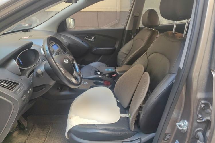 Used Hyundai ix35 2013 2.0L Automatic Two-Wheel Drive Smart GLS China V Standard