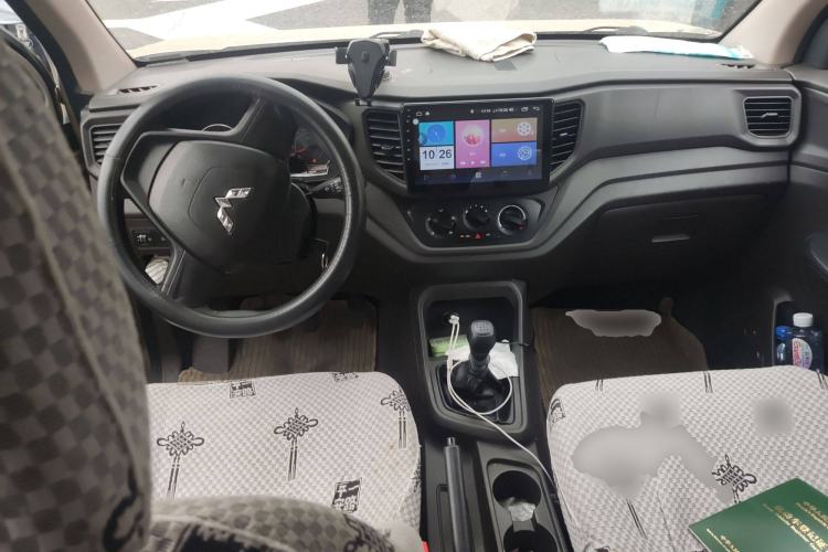 Used Wuling Hongguang V 2019 1.5L Jingqu Version China VI LAR Center Console