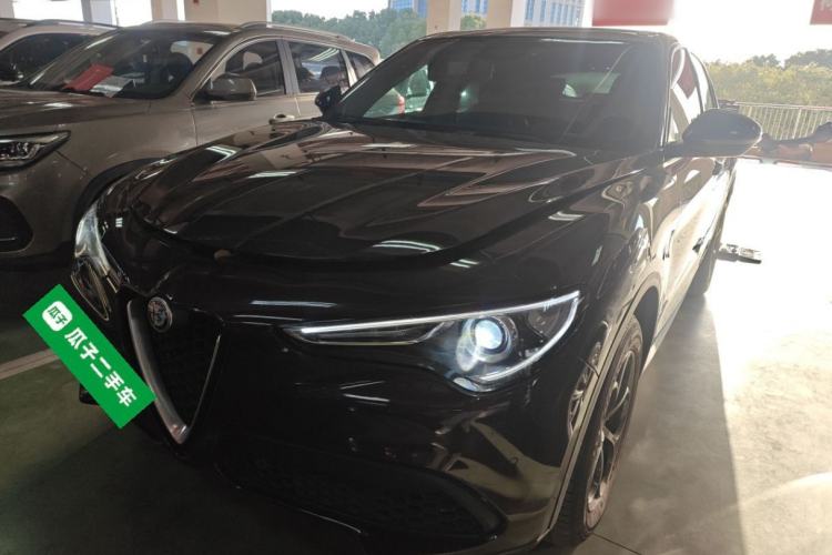 Used Alfa Romeo Stelvio 2017 2.0T 200HP Elite Edition